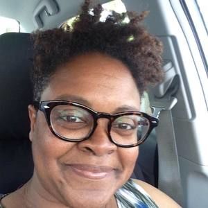 Meet your Posher, Marcia